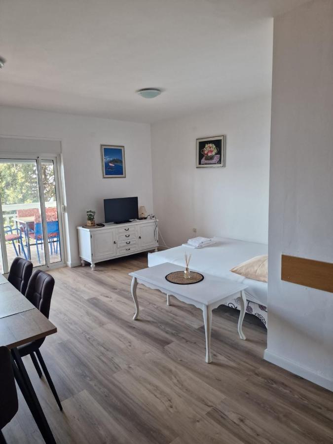 Villa Roing S Stanici Ngoại thất bức ảnh
