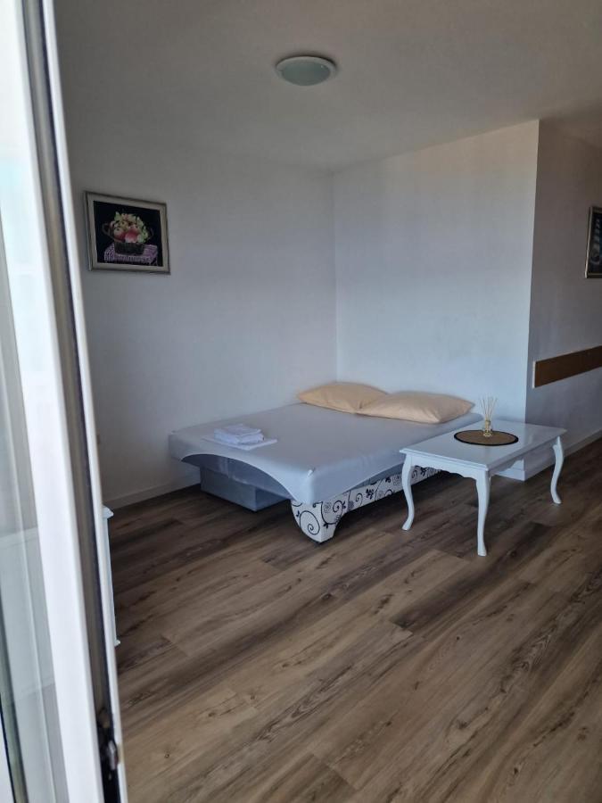 Villa Roing S Stanici Ngoại thất bức ảnh