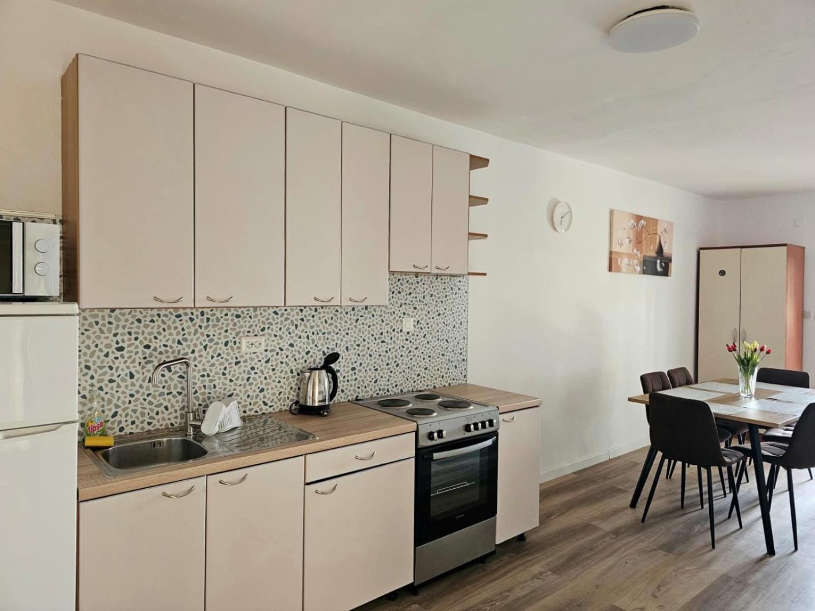 Villa Roing S Stanici Ngoại thất bức ảnh